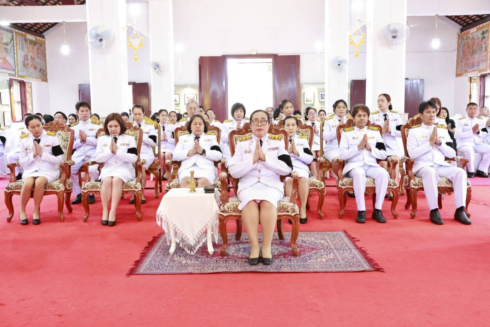 พิธีบำเพ็ญกุศลสวดอภิธรรม อุทิศถวายพระราชกุศลสมเด็จพระนางเจ้าสิริกิติ์ พระบรมราชินีนาถ พระบรมราชชนนีพันปีหลวง