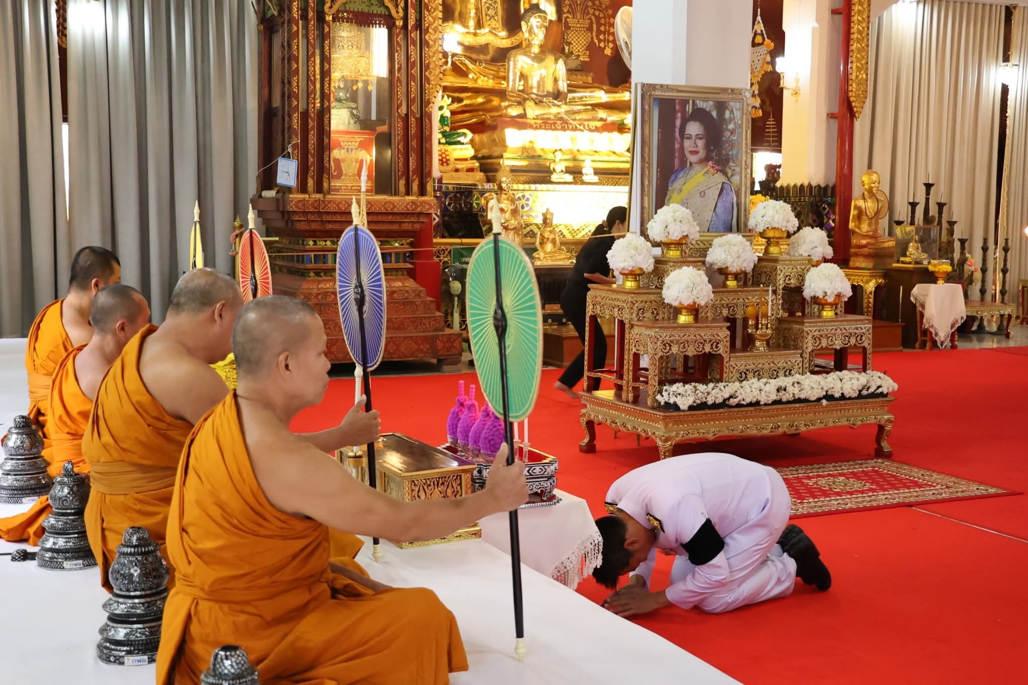 เทศบาลนครลำปาง เป็นเจ้าภาพในพิธีบำเพ็ญกุศลสวดอภิธรรมอุทิศถวายพระราชกุศล แด่สมเด็จพระนางเจ้าสิริกิติ์ พระบรมราชินีนาถ พระบรมราชชนนีพันปีหลวง