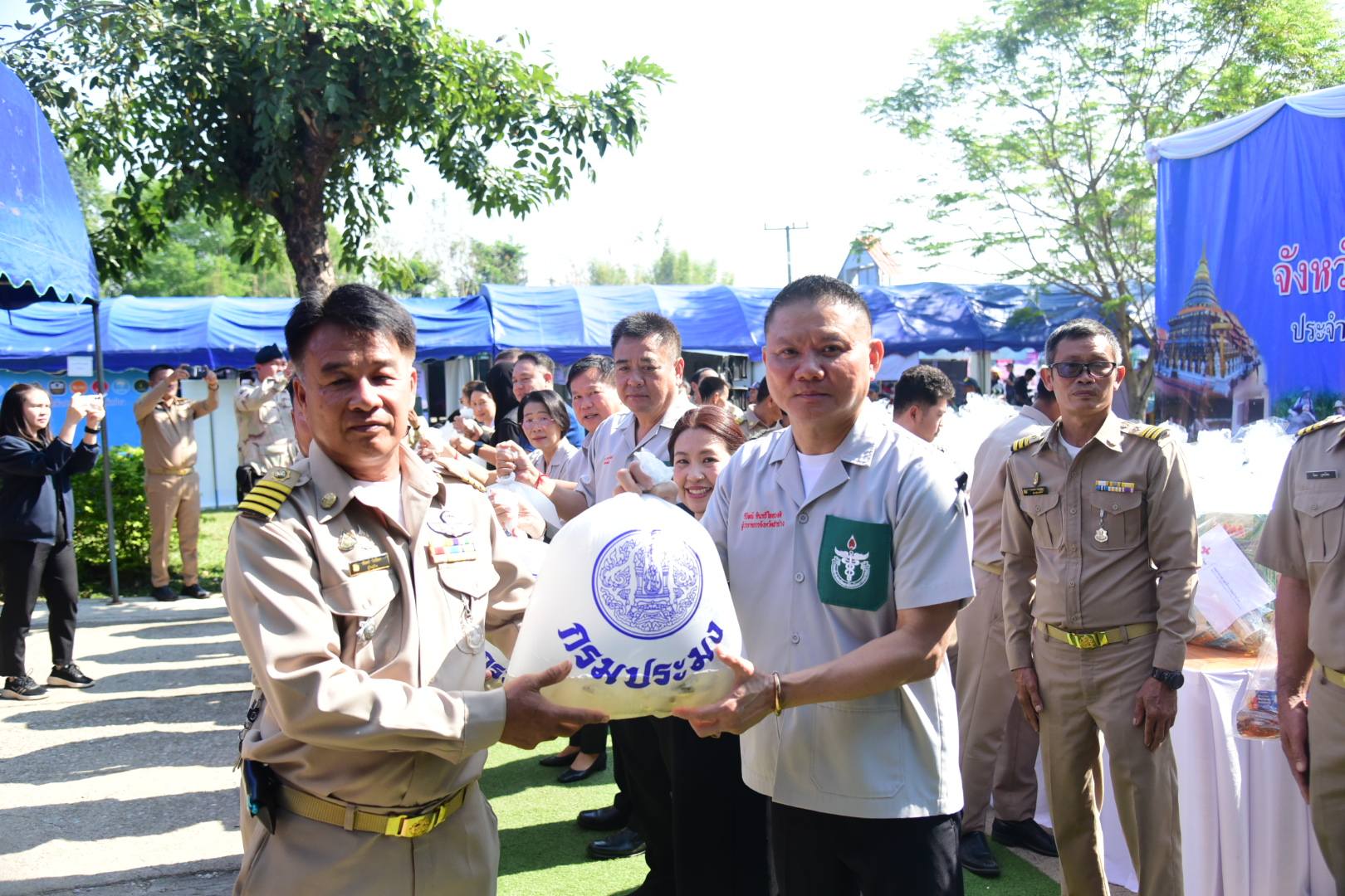 จังหวัดลำปาง จัดโครงการ &ldquo;จังหวัดเคลื่อนที่&rdquo; บำบัดทุกข์ บำรุงสุขแก่ประชาชน ในพื้นที่อำเภอห้างฉัตร