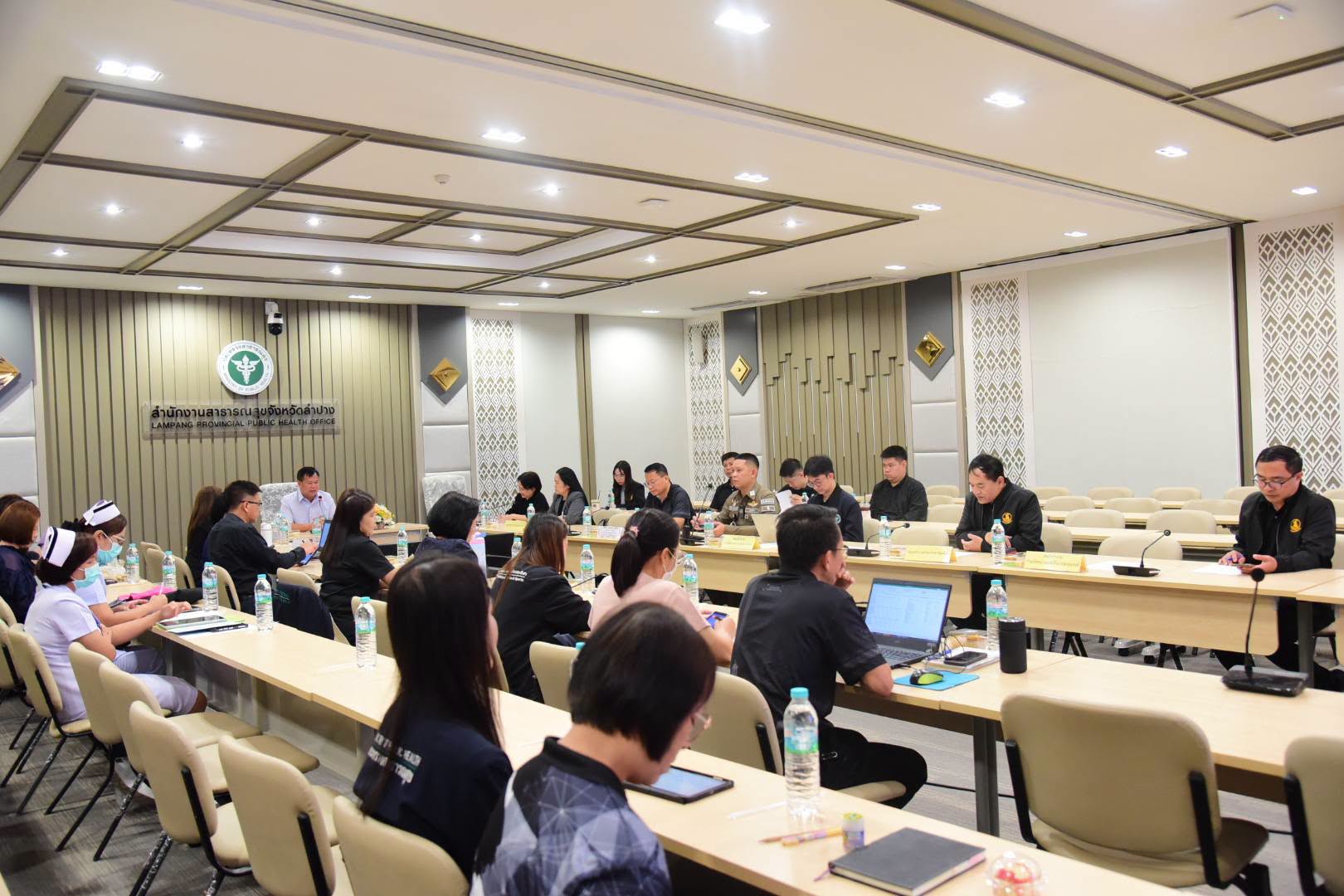 จังหวัดลำปาง ประชุมคณะทำงานเตรียมความพร้อมการจัดงาน "แสงนำใจไทยทั้งชาติ เดิน วิ่ง ปั่น ป้องกันอัมพาต ครั้งที่ 12 เฉลิมพระเกียรติ"จังหวัดลำปาง